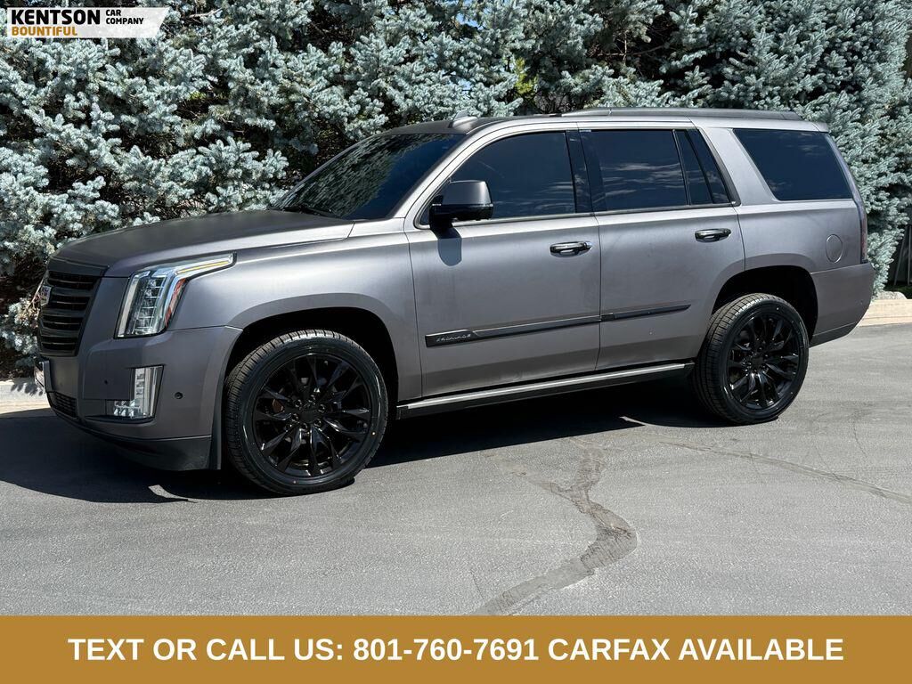 2018 CADILLAC Escalade