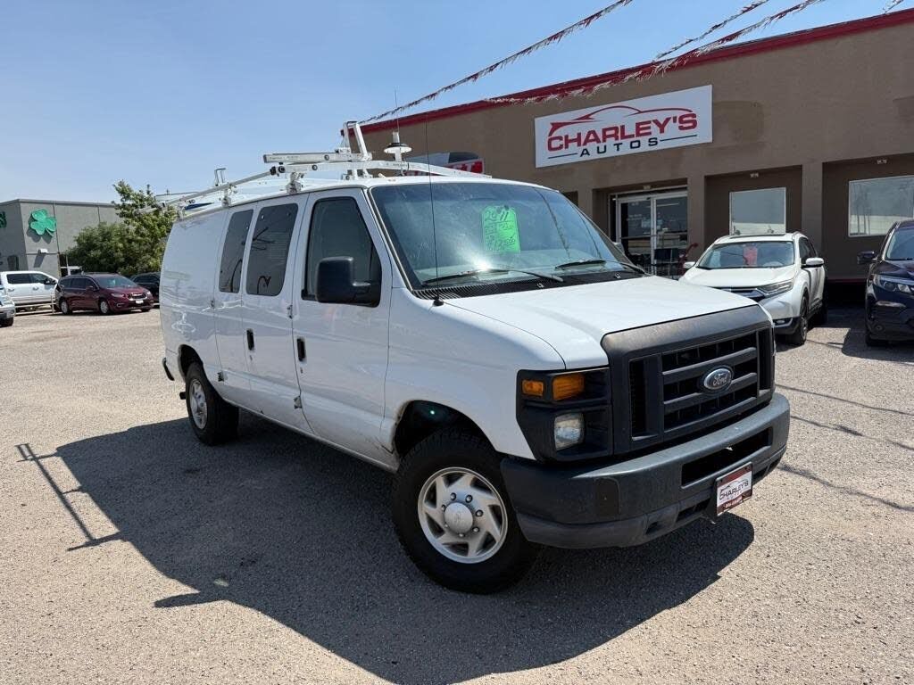 2011 FORD E-250