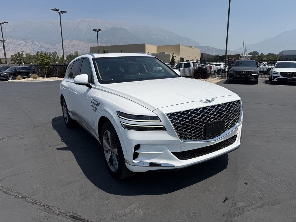2023 GENESIS GV80