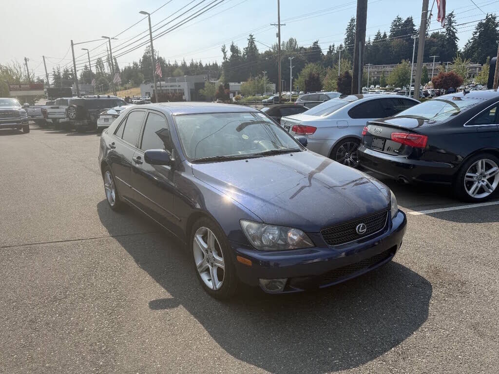 2005 LEXUS IS