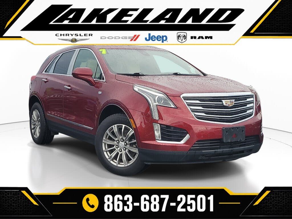 2017 CADILLAC XT5