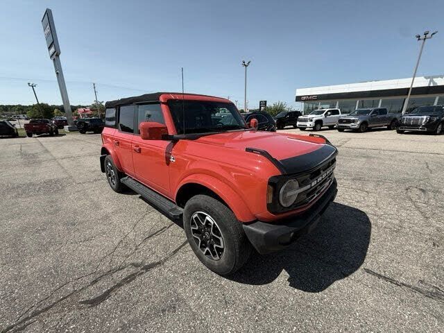 2023 FORD Bronco