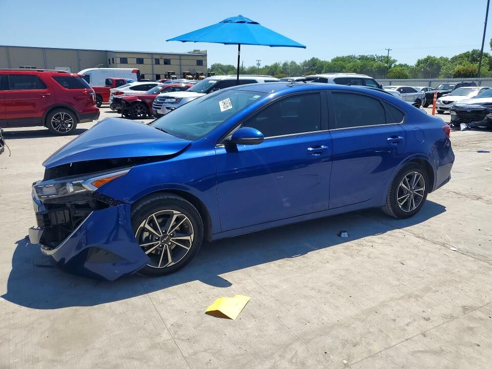 2023 KIA Forte