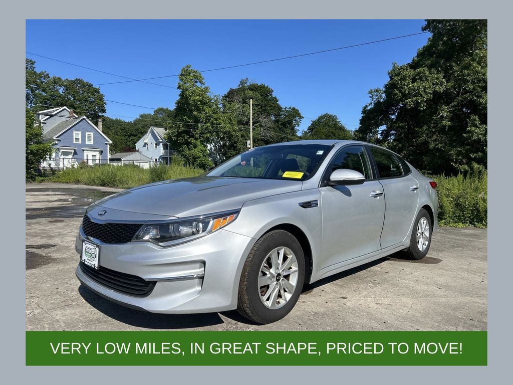 2017 KIA Optima