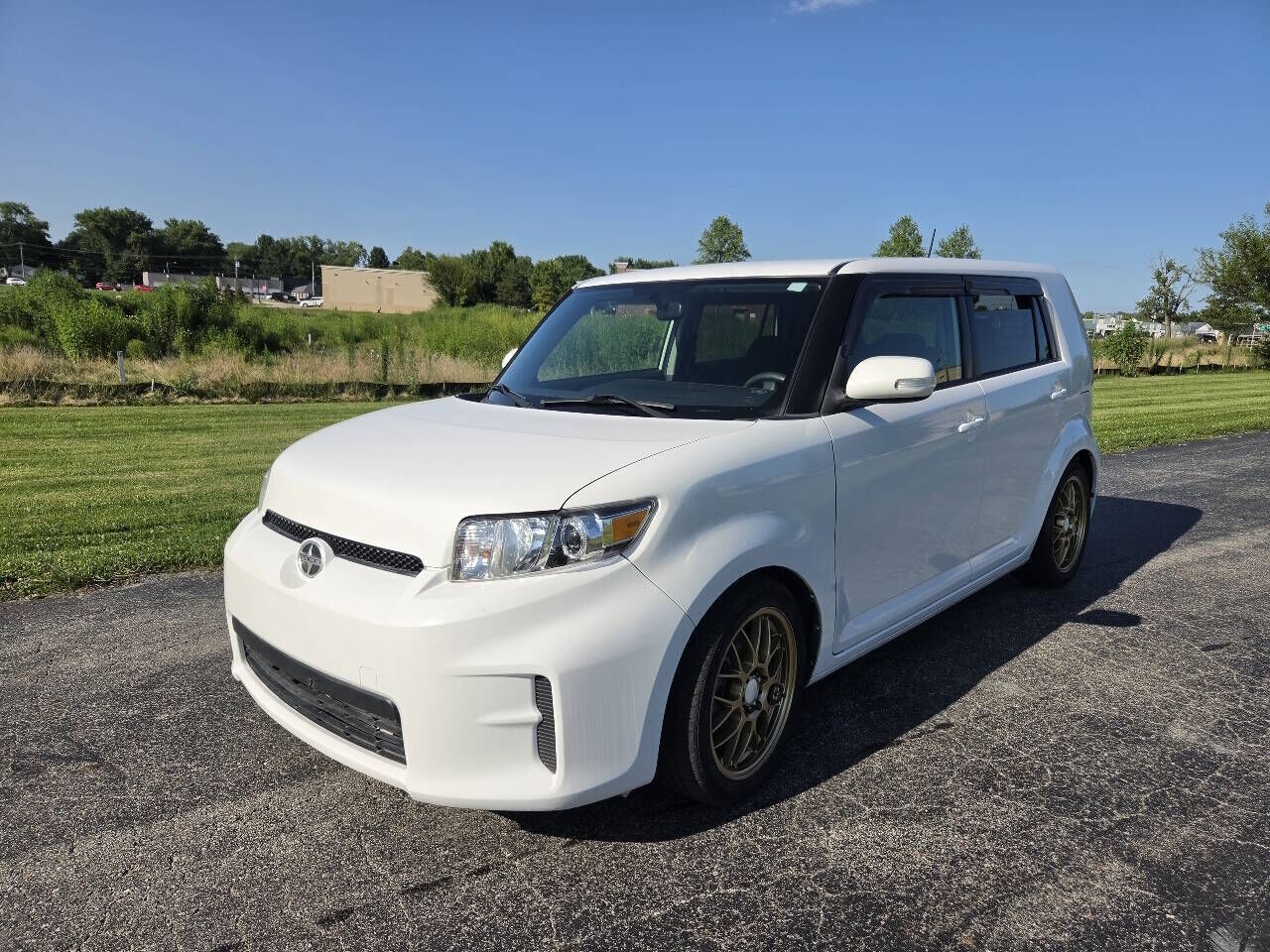 2012 TOYOTA SCION
