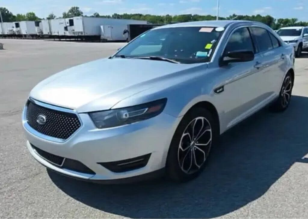 2016 FORD Taurus