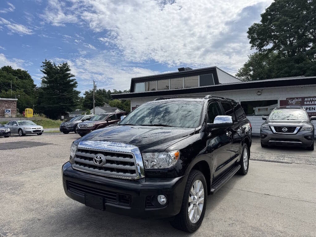 2011 TOYOTA Sequoia