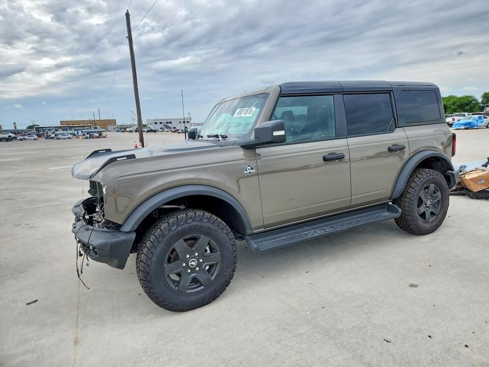 2025 FORD Bronco