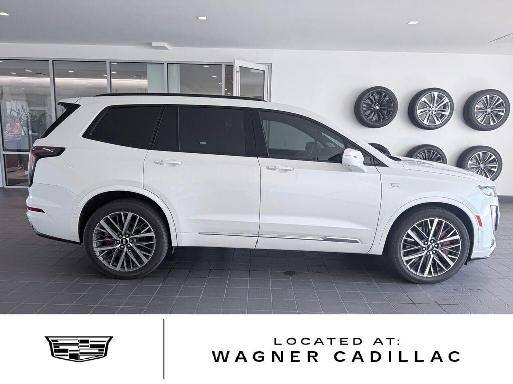 2024 CADILLAC XT6