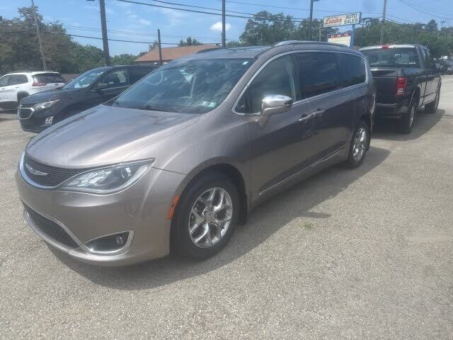 2017 CHRYSLER Pacifica