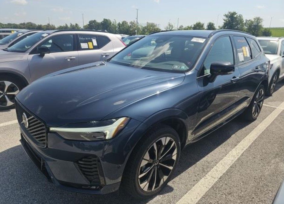 2026 VOLVO XC60