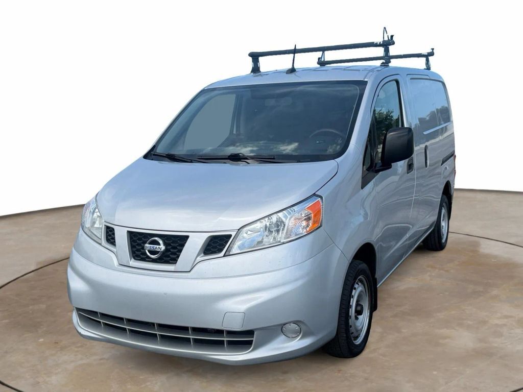 2020 NISSAN NV200