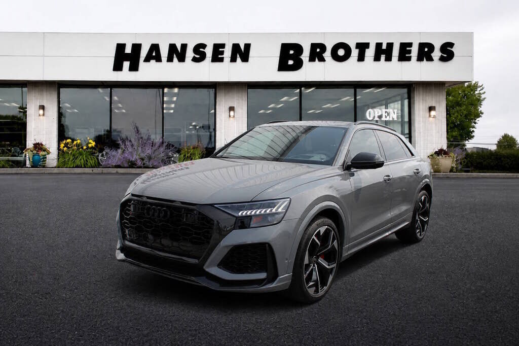 2023 AUDI RS Q8