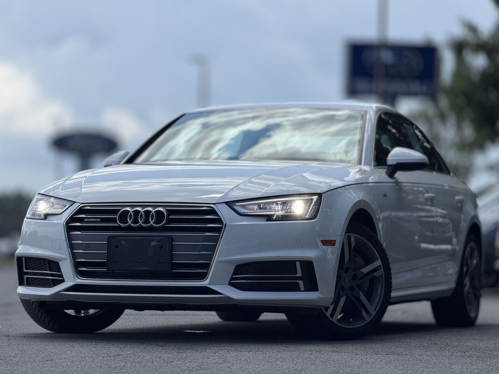 2017 AUDI A4