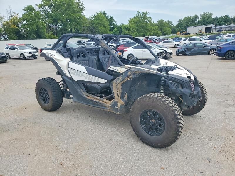 2020 CAN-AM Maverick X3 - STD