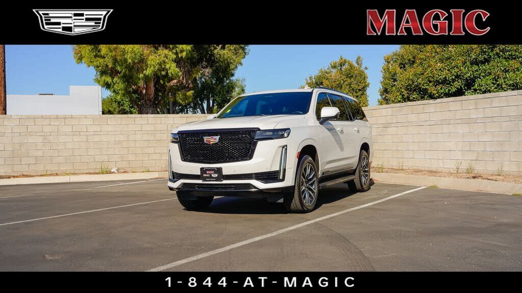 2021 CADILLAC Escalade