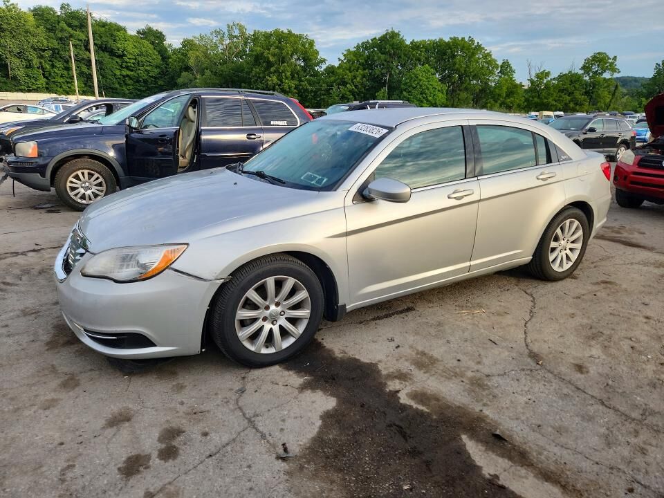 2011 CHRYSLER 200