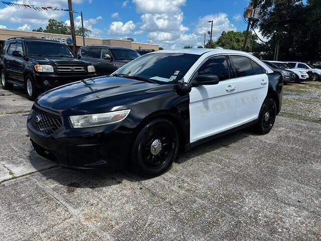 2013 FORD Taurus