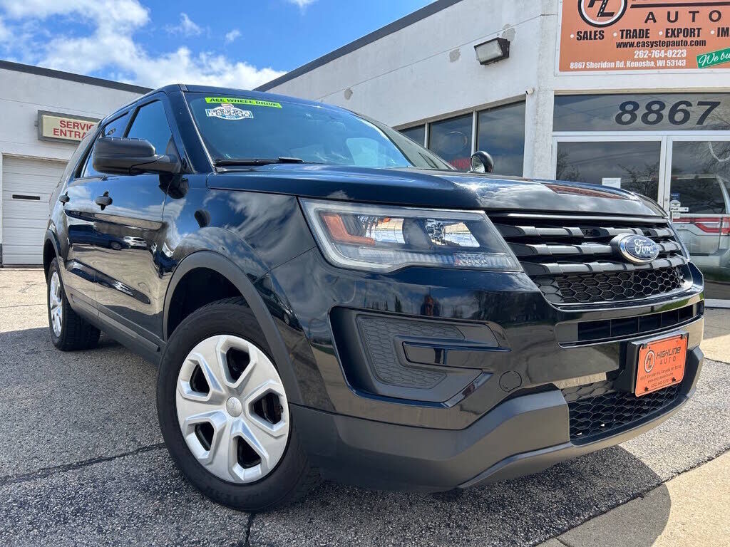 2018 FORD Explorer