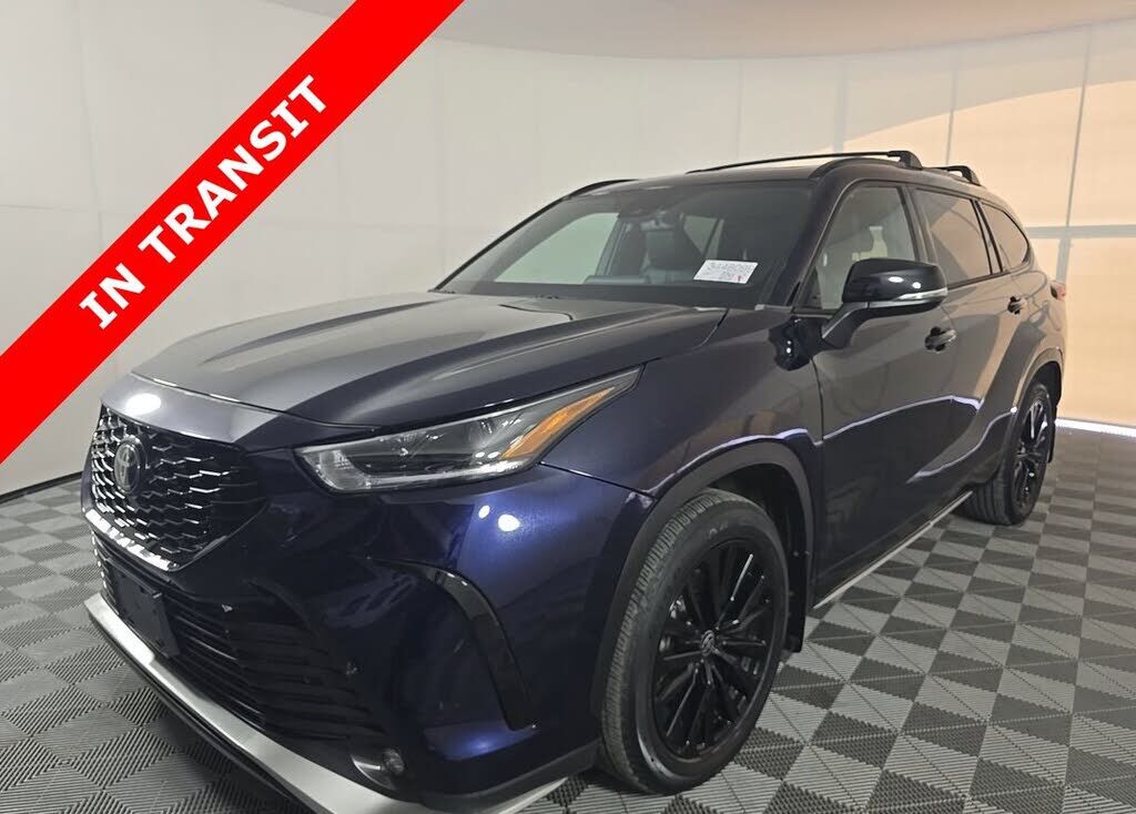 2024 TOYOTA Highlander