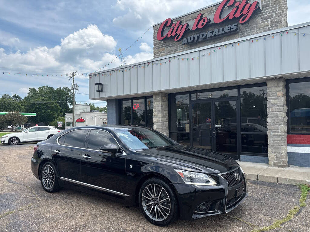 2013 LEXUS LS