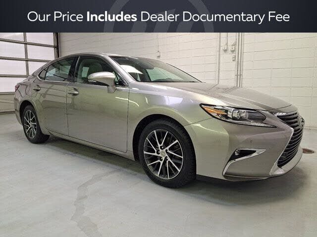 2017 LEXUS ES