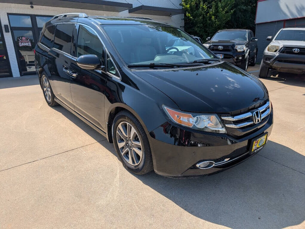 2015 HONDA Odyssey