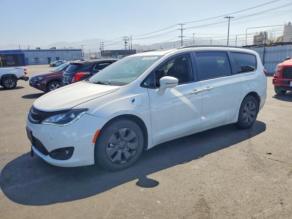 2020 CHRYSLER Pacifica