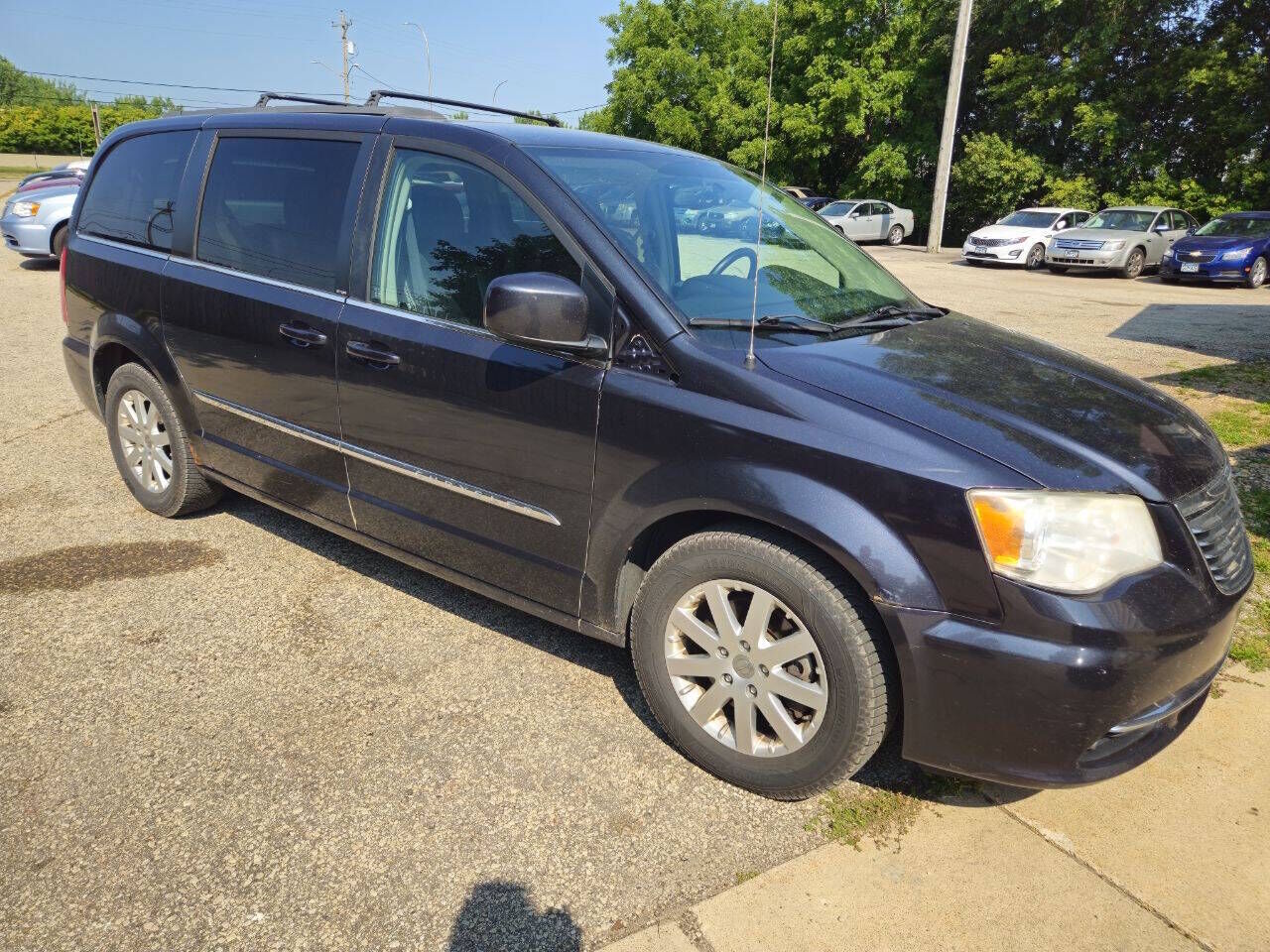 2014 CHRYSLER Town and Country