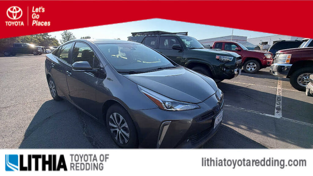 2019 TOYOTA PRIUS