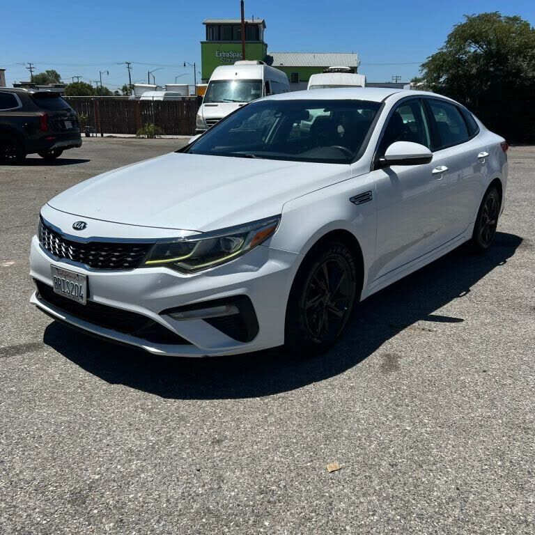 2019 KIA Optima