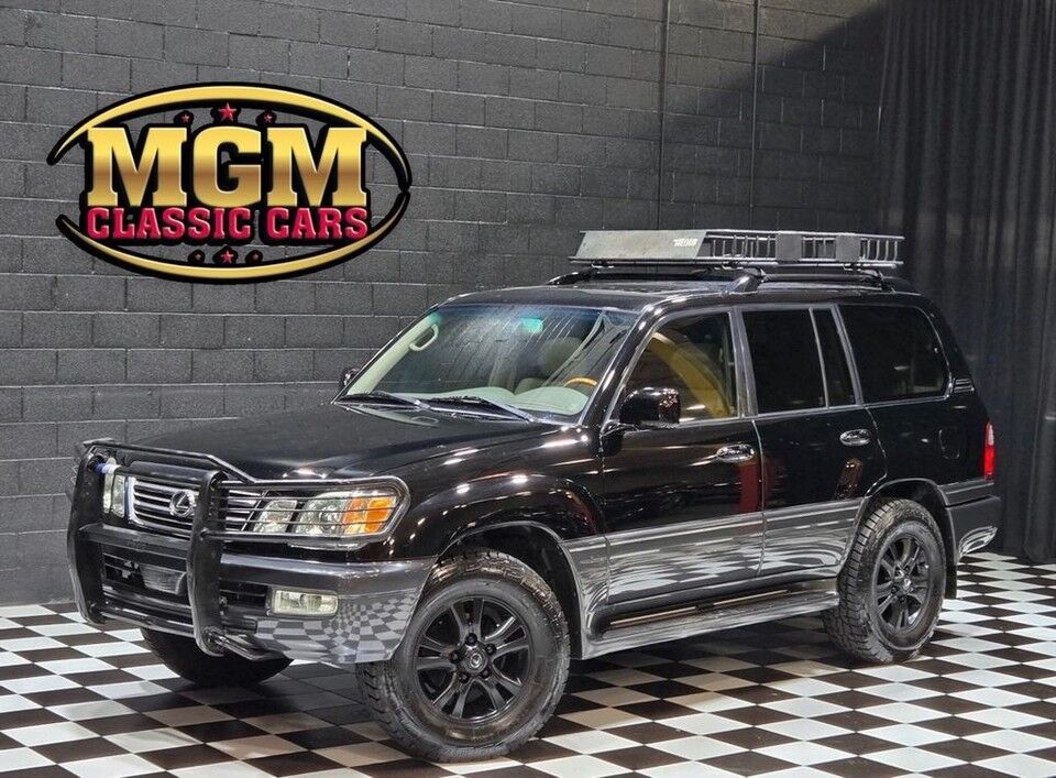 2004 LEXUS LX