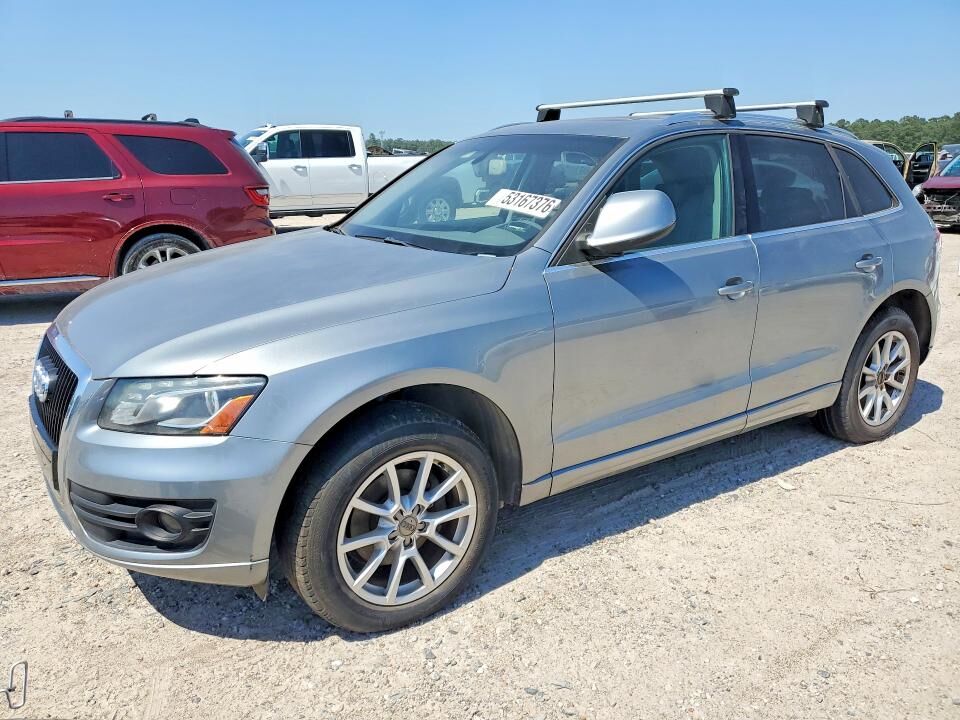 2010 AUDI Q5