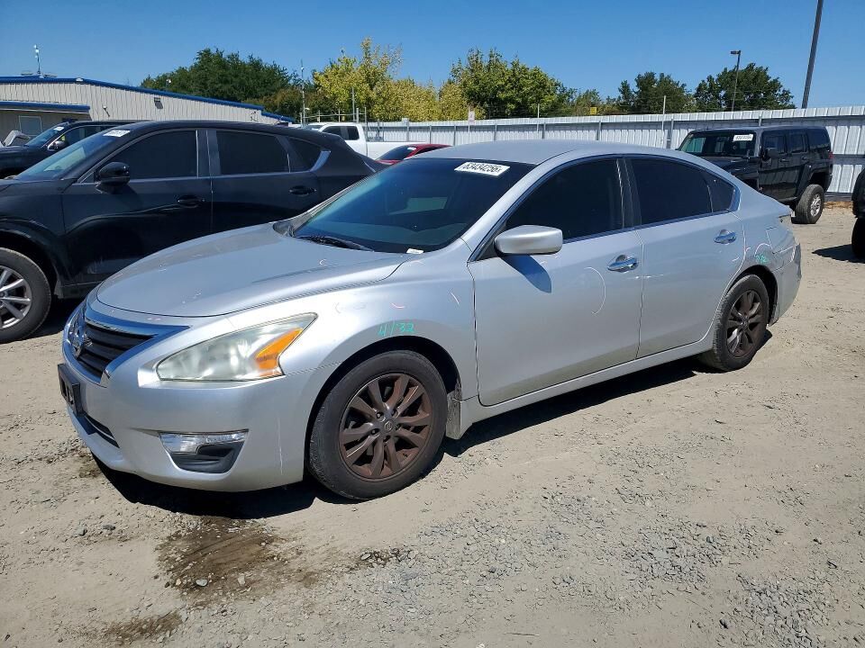 2015 NISSAN Altima