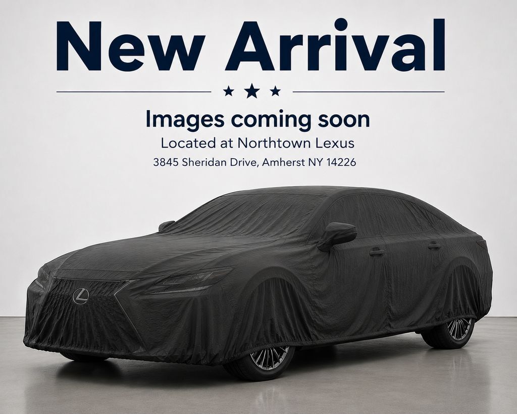 2024 LEXUS ES