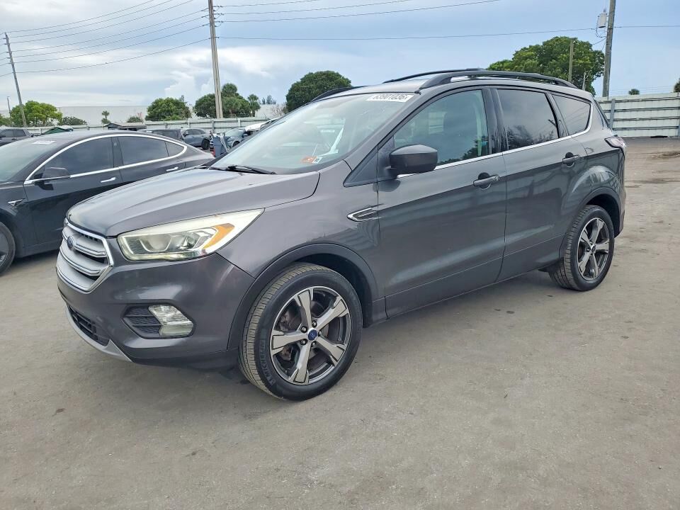 2017 FORD Escape