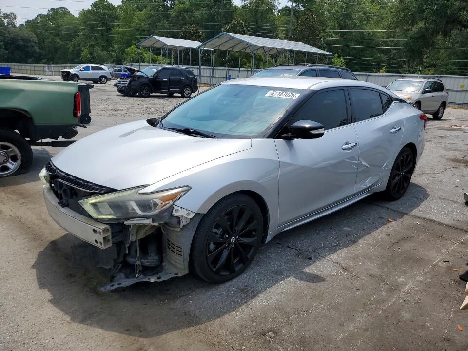 2017 NISSAN Maxima