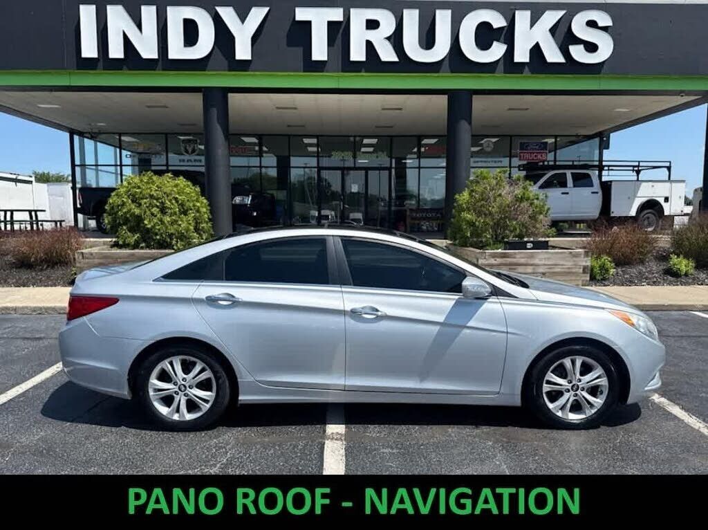2012 HYUNDAI Sonata