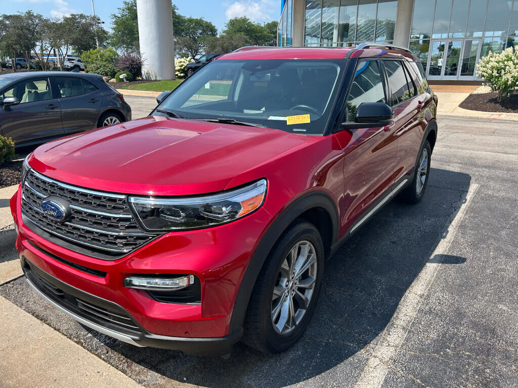 2021 FORD Explorer