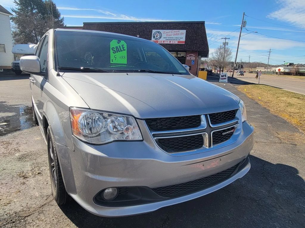 2017 DODGE Grand Caravan