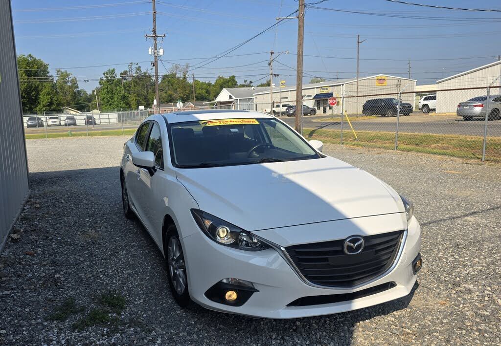 2016 MAZDA Mazda3