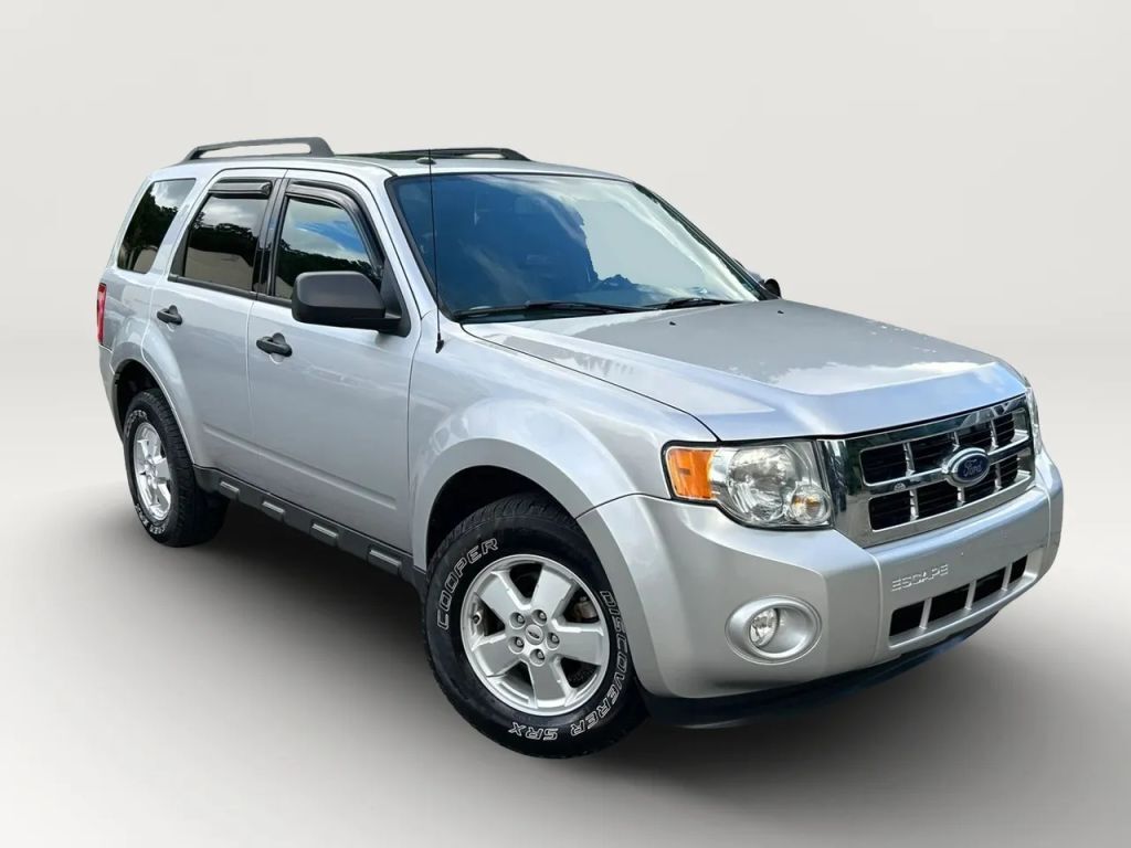 2011 FORD Escape
