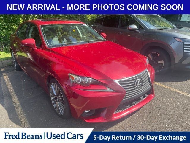 2015 LEXUS IS