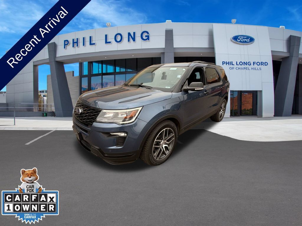 2018 FORD Explorer