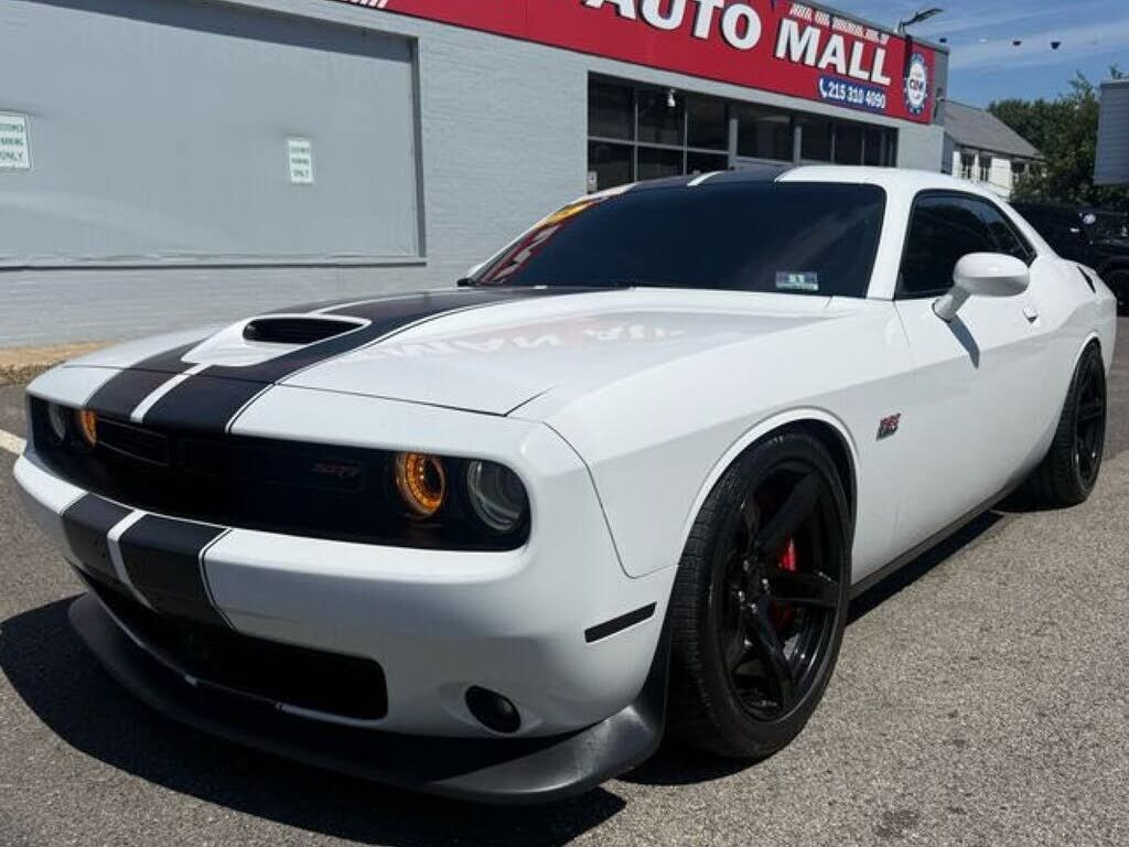 2015 DODGE Challenger