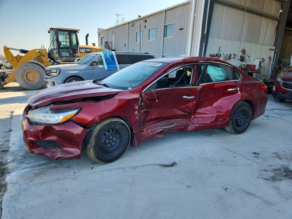 2017 NISSAN Altima