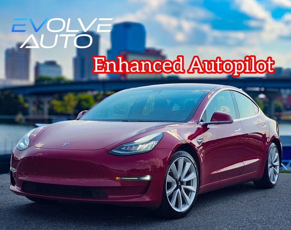 2018 TESLA Model 3