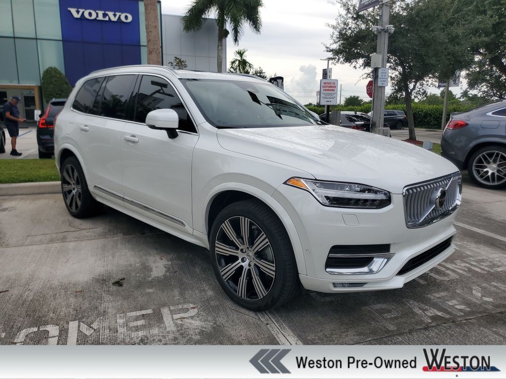 2024 VOLVO XC90