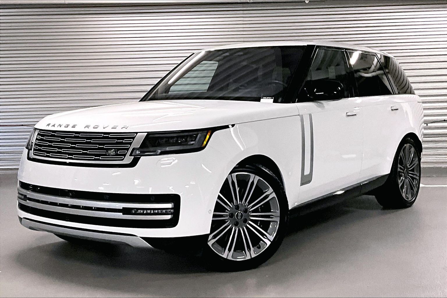 2023 LAND ROVER New Range Rover