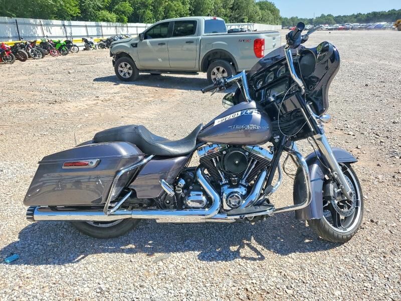 2015 HARLEY DAVIDSON Street Glide Special